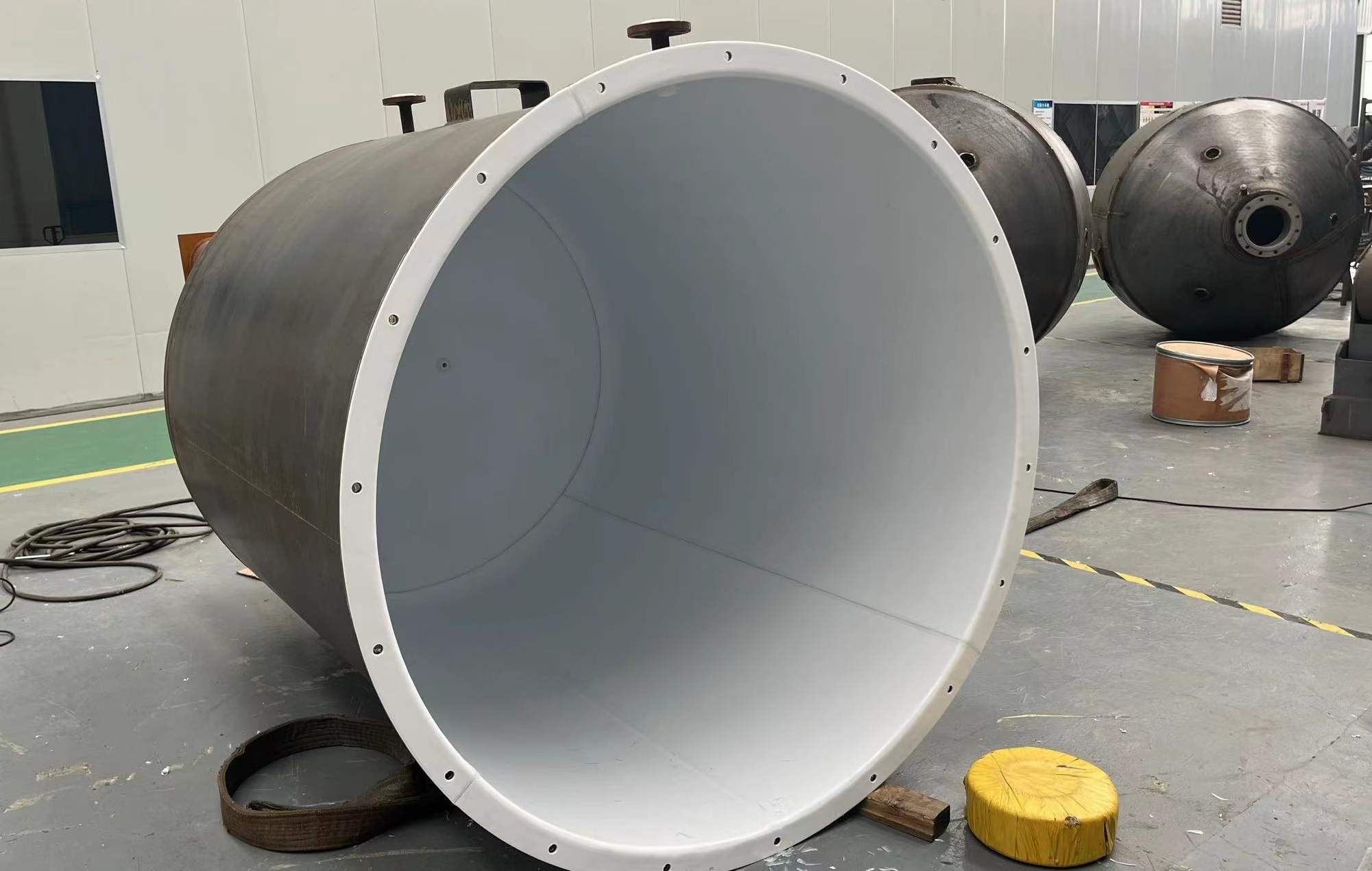 內(nèi)襯 PVDF 或內(nèi)襯 PTFE的區(qū)別